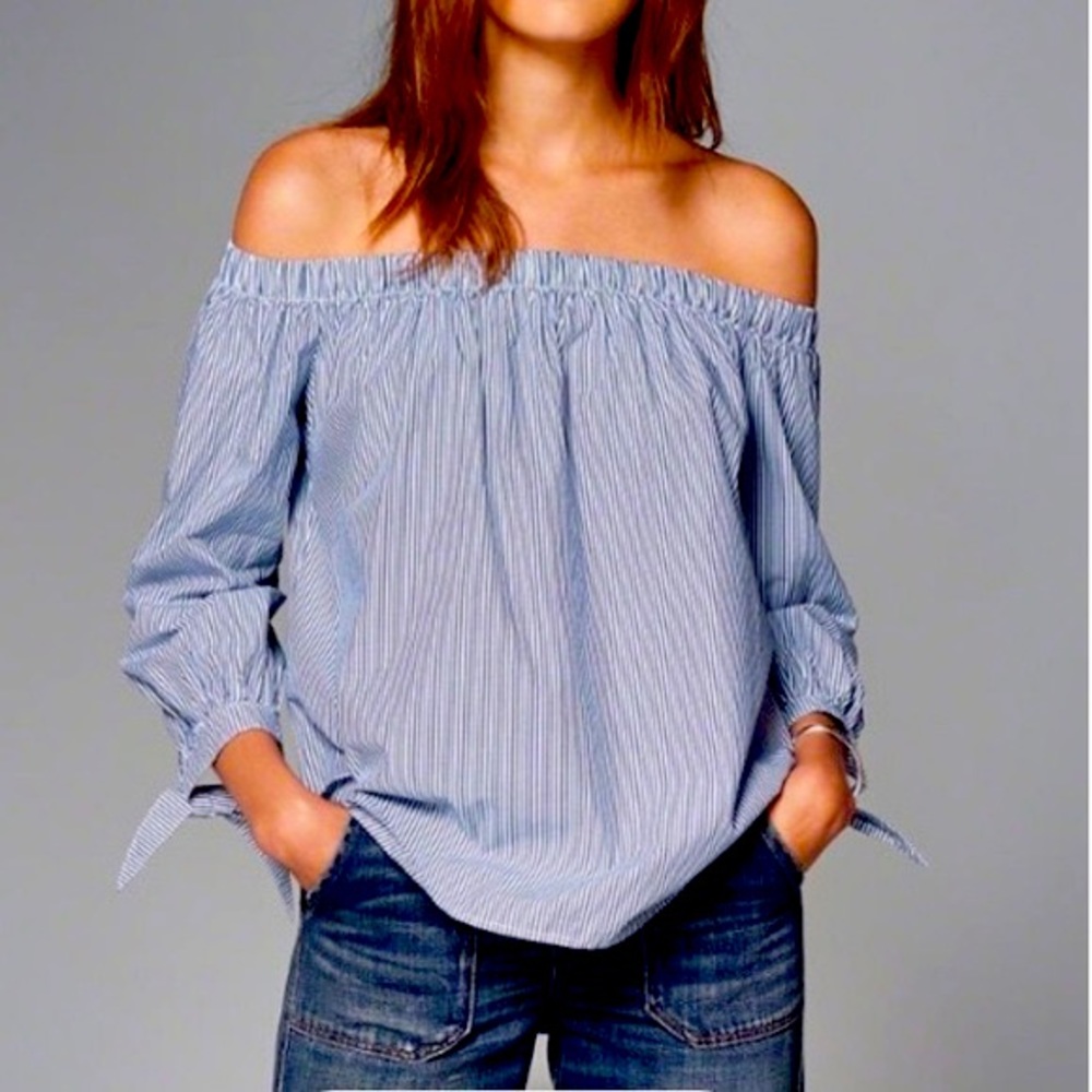 Abercrombie Fitch Off The Shoulder Top